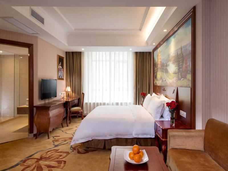 Vienna Hotel Puning South Huancheng Road High-Speed Train Station Εξωτερικό φωτογραφία